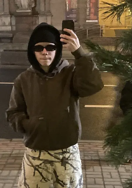 Я Алексей, 19, из Минска, ищу знакомство для общения