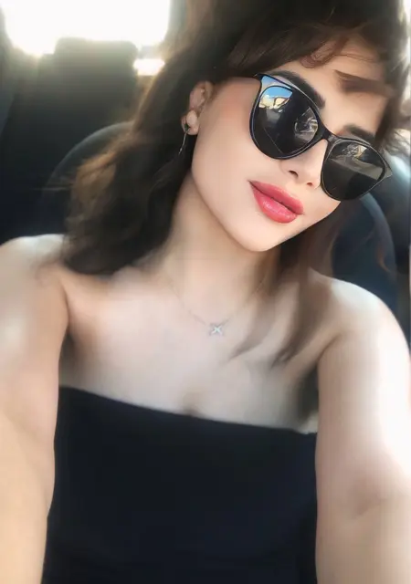 Я Aycan, 25, знакомлюсь для общения в Стамбуле