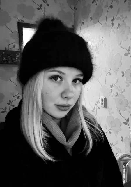 Я Алена, 22, из Дюссельдорфа, ищу знакомство для вирта