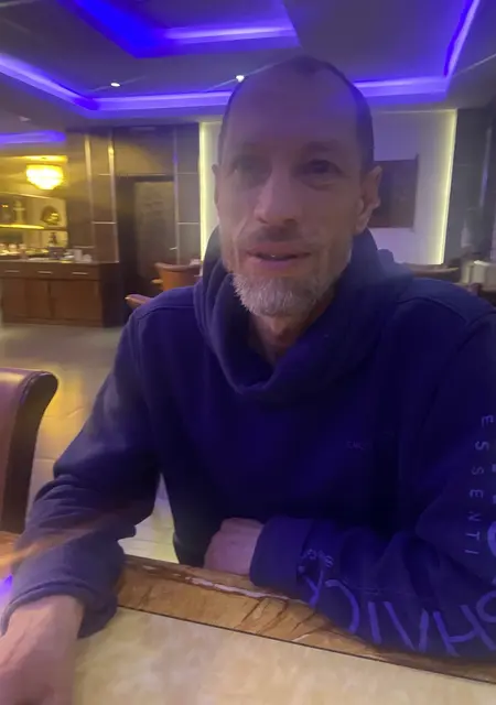 Niko из Хайдельберга, мне 47, познакомлюсь для приятного времяпровождения