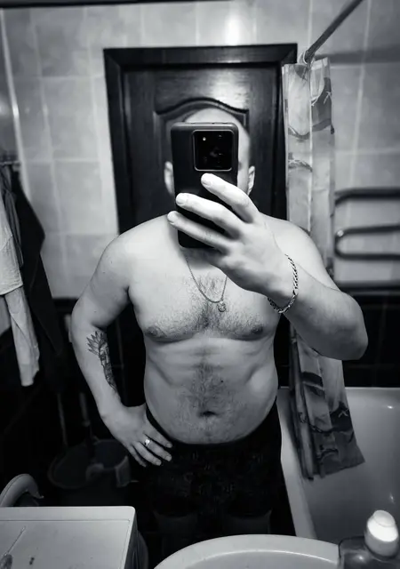 Макс з Одеси, шукаю на сайті знайомства на одну ніч