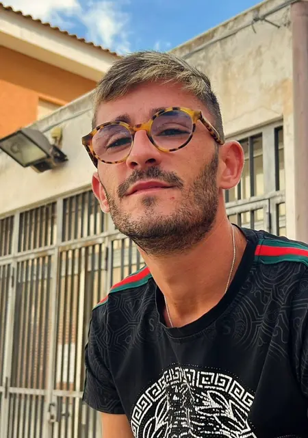 Я Cipriano Mangione, 28, знакомлюсь без обязательств в Рагуза