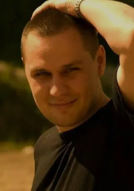 Андрей з Одеси, мені 44 років, познайомлюсь на одну ніч