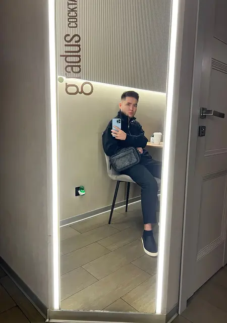 Я Imim, 21, знакомлюсь без обязательств в Франкфурте-на-майне