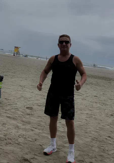 Fabio из Итапема, мне 50, познакомлюсь без обязательств