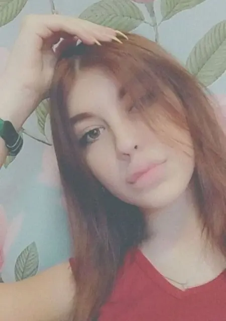 Kris из Афин, мне 19, познакомлюсь