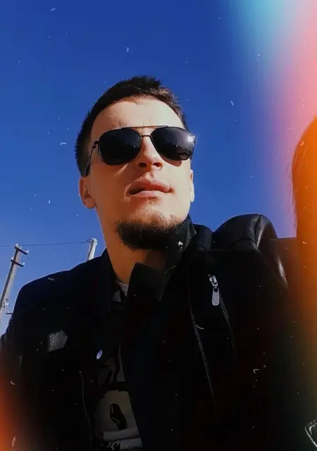 Я Микольця, 31 років з Славуты, шукаю знайомства без зобов'язань