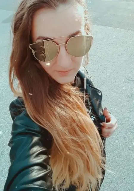 Anika из Праги, мне 30, познакомлюсь