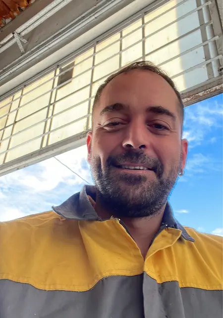 Soy Diego, 37 años, conociéndome para conversación virtual en León