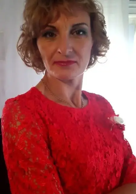 Я Вита, 48, знакомлюсь для постоянных отношений в Донецке