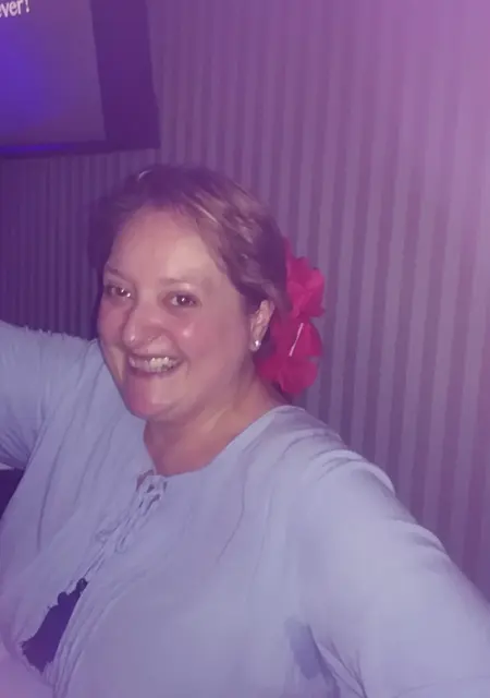 Я Helen, 59, из Мадрида, ищу знакомство для совместных путешествий