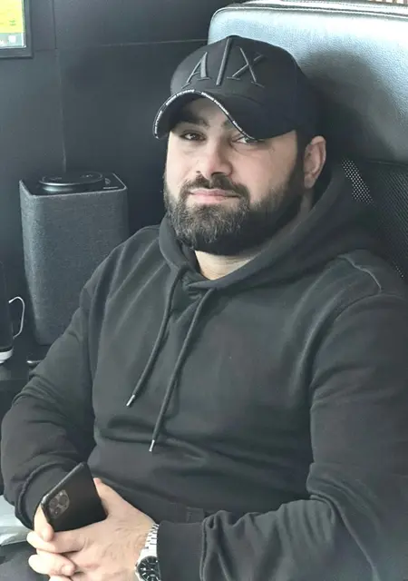 Я Гриша, 31, из Еревана, ищу знакомство для постоянных отношений