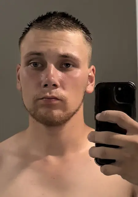 Дмитро з Одеси, шукаю на сайті знайомства на одну ніч