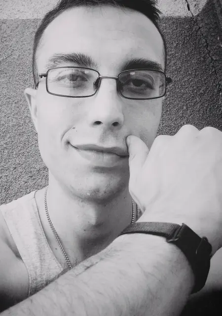 Я Stefan, 29, из Каушаны, ищу знакомства без обязательств