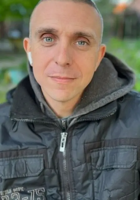 Виктор из Житомира, мне 40, познакомлюсь для дружбы