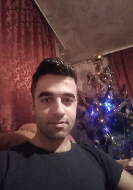 Я Миша, 32, из Витебска, ищу знакомство для приятного времяпровождения