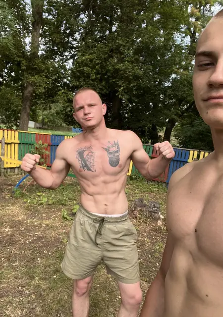 Олександр з Миколаєва, шукаю на сайті знайомства на одну ніч