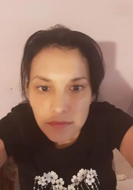 Я Flori, 34, из Бухареста, ищу знакомство для общения