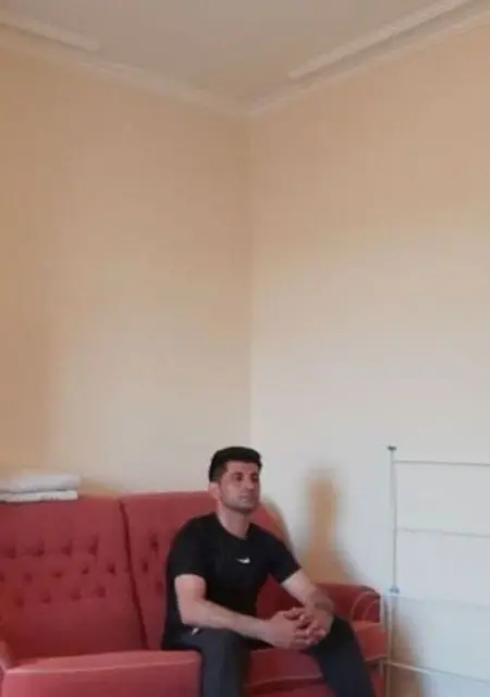 I'm Bestwn, 31, looking to meet in London