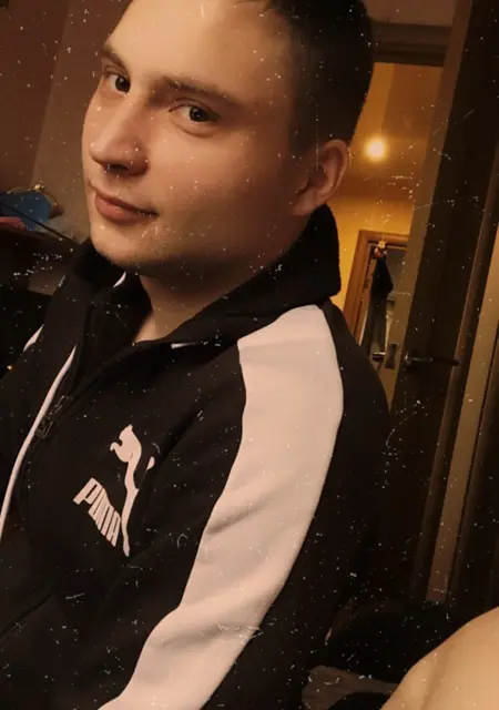 Максим из Жлобина, ищу на сайте знакомства на одну ночь