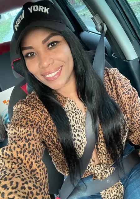 Я Amelia, 34, знакомлюсь для дружбы в Эшампле