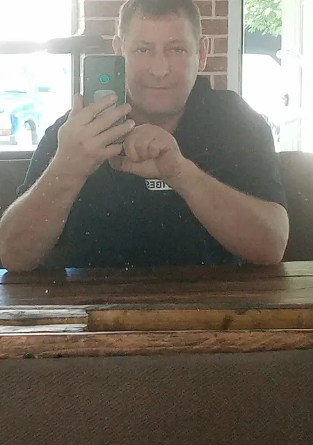 Андрей из Берлина, мне 54, познакомлюсь без обязательств