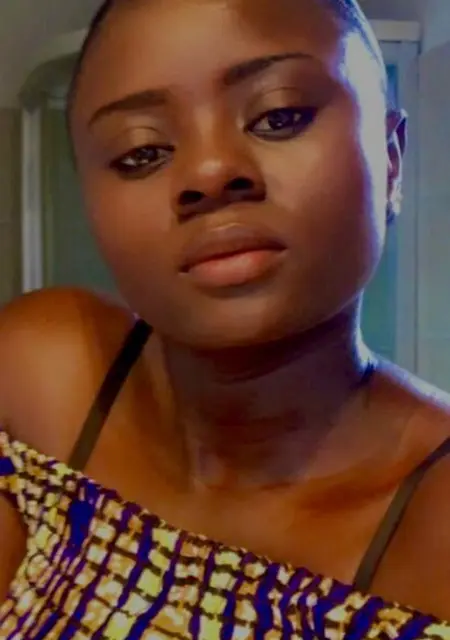 Ruth из Бордо, ищу на сайте общение