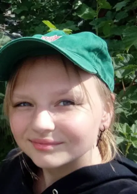 Я Лин, 27, из Гомеля, ищу знакомство для общения