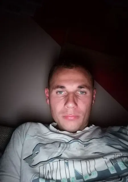 Я Damian, 35, знакомлюсь в Варшаве