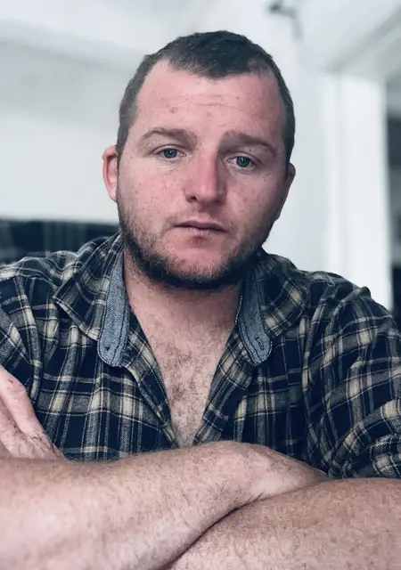 Алексей из Бердянска, мне 33, познакомлюсь для совместных путешествий