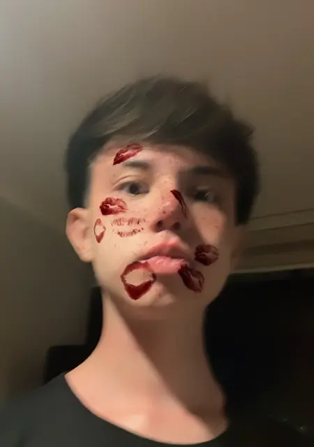 Tato из Сальта, мне 21, познакомлюсь для приятного времяпровождения