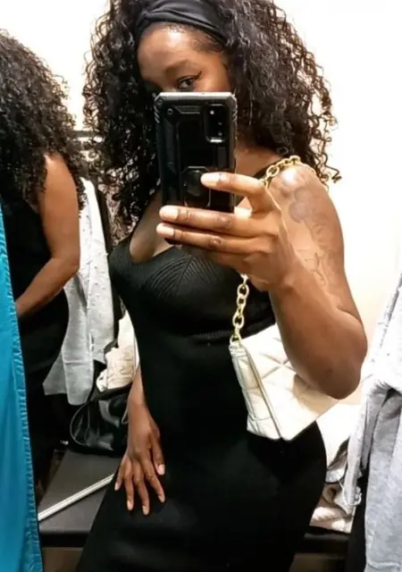 Я Kily, 37, знакомлюсь в Париже