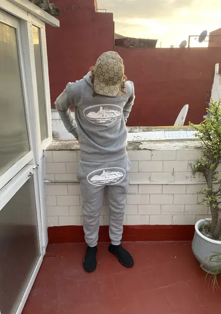 Dein Baby из Кёльна, мне 25, познакомлюсь для приятного времяпровождения