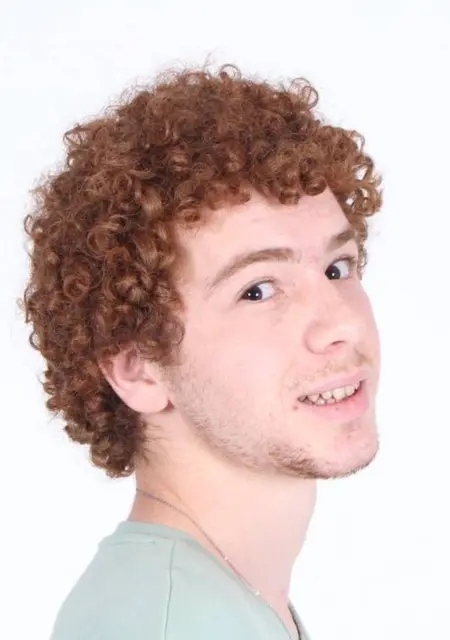 Я Arda, 23, знакомлюсь без обязательств в Анталии