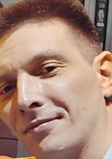 Андрей из Горок, мне 42, познакомлюсь для общения