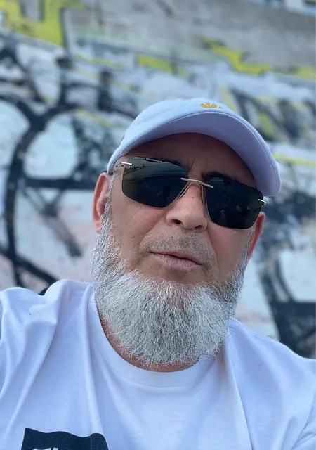 Я Игорь, 49 років, знайомлюсь для приємного проведення часу у Одесі