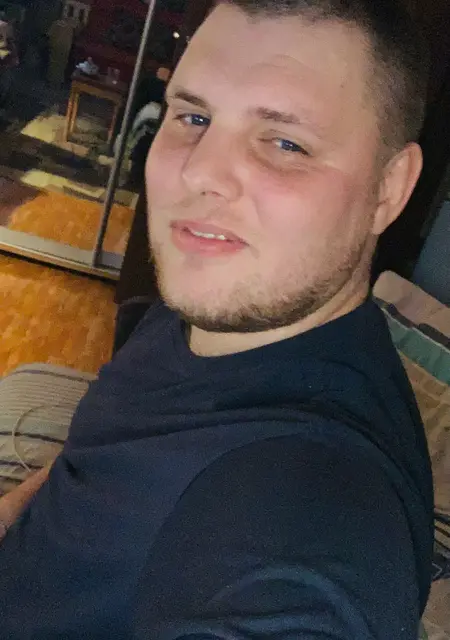 Евгений из Павлограда, мне 35, познакомлюсь без обязательств