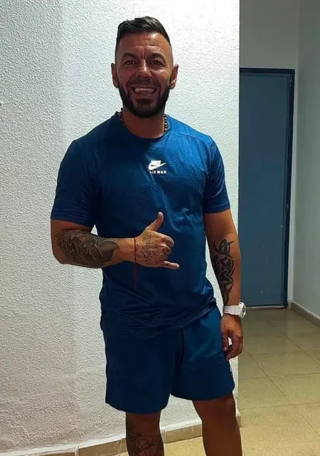 Sergioponc de Sevilla, busco en el sitio relación a largo plazo