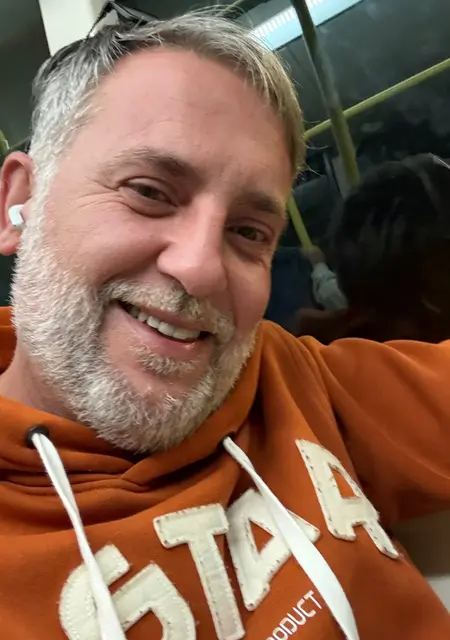 Jorgenitales из Мадрида, мне 51, познакомлюсь без обязательств