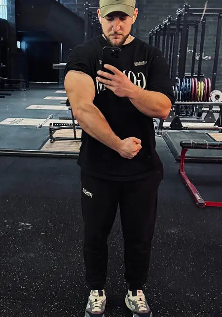 Yarek из Руби, ищу на сайте знакомства на одну ночь