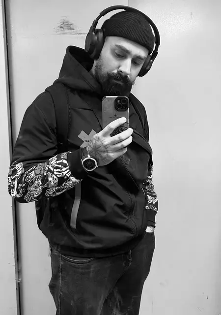 Я Виктор, 30, из Гронингена, ищу знакомства без обязательств