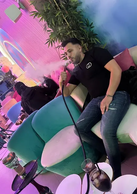 Я Novac, 27, знакомлюсь без обязательств в Кармона