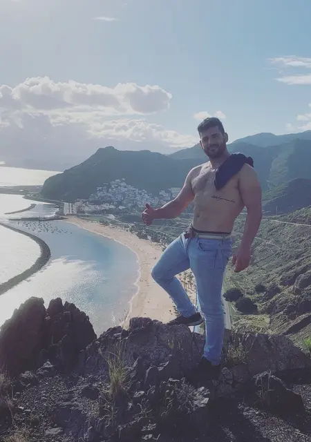 Morrison из Мадрида, мне 29, познакомлюсь для совместных путешествий