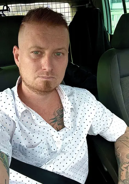 Soy Patricio, 32 años, conociéndome para relación sin ataduras en Guimar