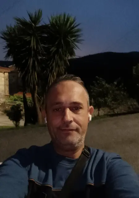 Jose Bea de La Coruña, busco en el sitio relación sin ataduras