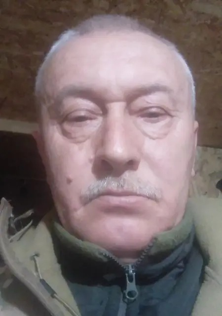 Я Віктор, 52, из Тернополя, ищу знакомство для приятного времяпровождения