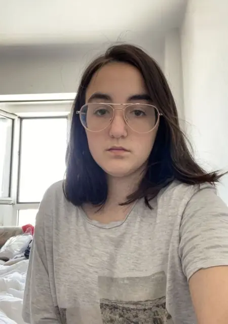 Я Nicolas, 19, из Мадрида, ищу знакомство