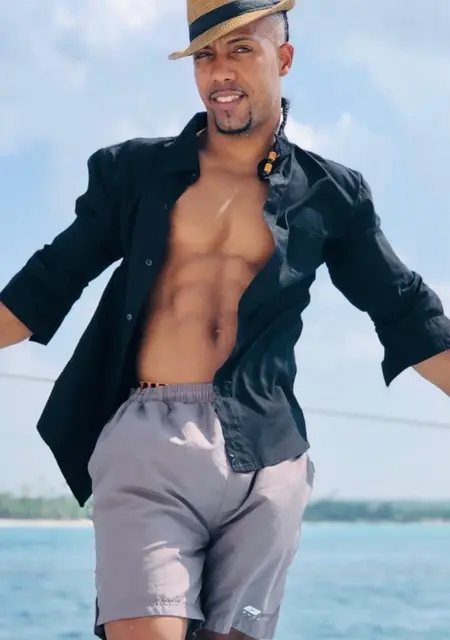 Francis из Санто-доминго Эста, мне 30, познакомлюсь для дружбы