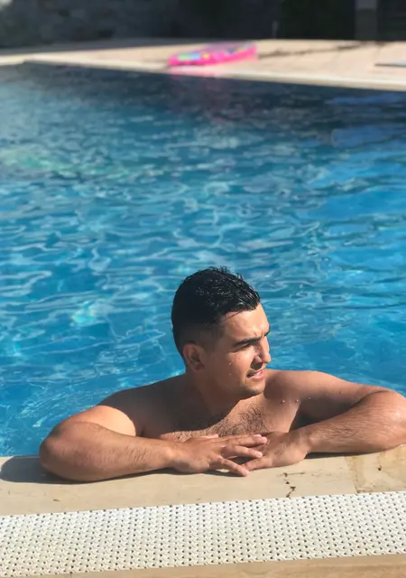 Я Desparado, 35, знакомлюсь для приятного времяпровождения в Измире