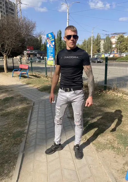 Евгений из Николаева, мне 38, познакомлюсь без обязательств